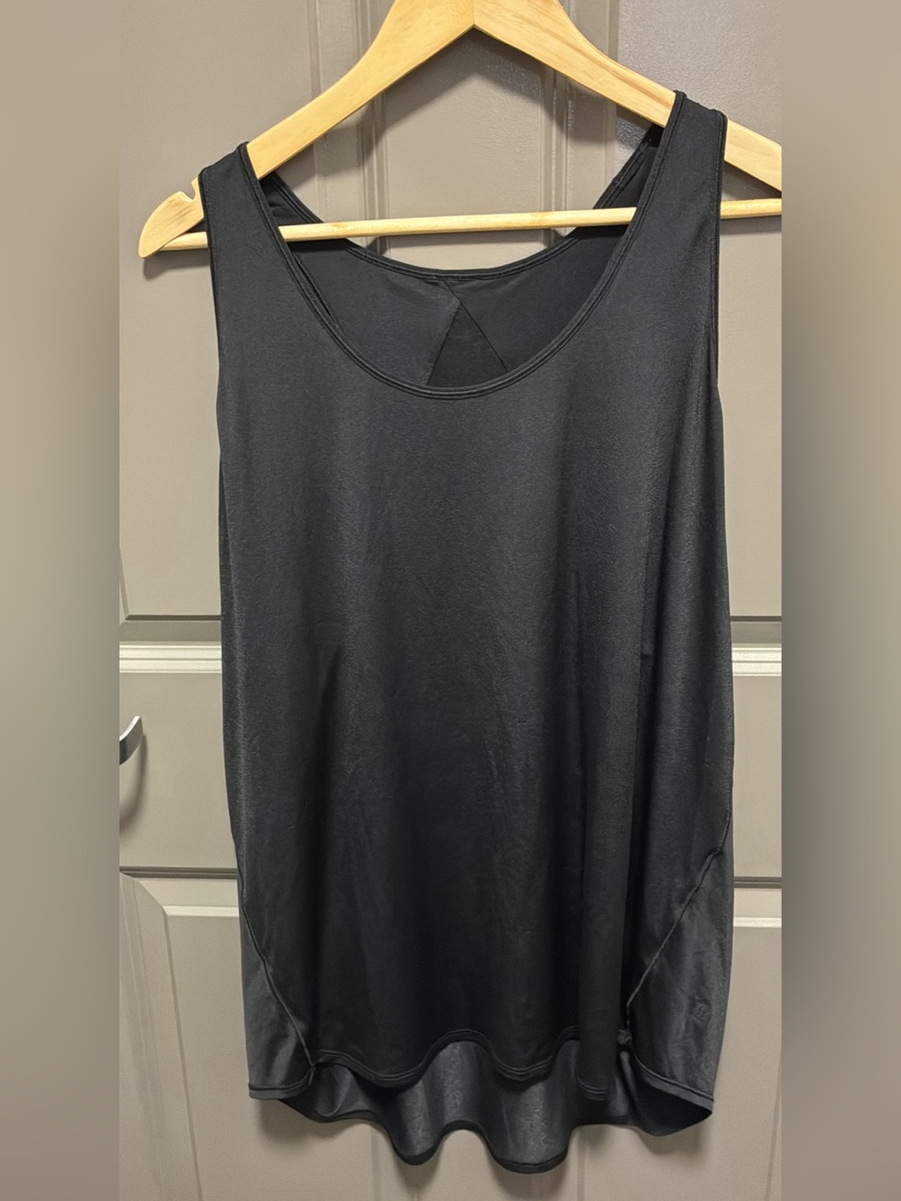 lululemon athletica Black Flowing Scoop Neck Tank